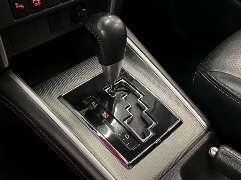 MITSUBISHI L200 TRITON 2.4 16V TURBO SPORT HPE TOP CD 4X4 2021/2022 ÓTIMA CAR FLORES DA CUNHA / Carros no Vale
