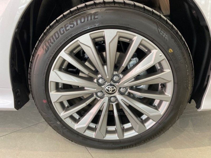 TOYOTA COROLLA 2.0 XEI 16V 2025/2026 ÓTIMA CAR FLORES DA CUNHA / Carros no Vale