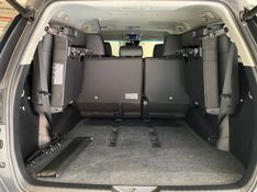 TOYOTA HILUX SW4 2.8 4X4 SRX PLATINUM TURBO 2025/2025 ÓTIMA CAR FLORES DA CUNHA / Carros no Vale