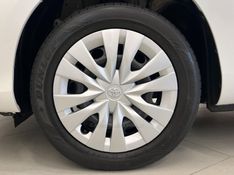 TOYOTA YARIS 1.3 XL LIVE 16V 2021/2022 ÓTIMA CAR FLORES DA CUNHA / Carros no Vale