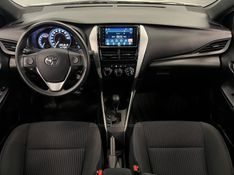 TOYOTA YARIS 1.3 XL LIVE 16V 2021/2022 ÓTIMA CAR FLORES DA CUNHA / Carros no Vale