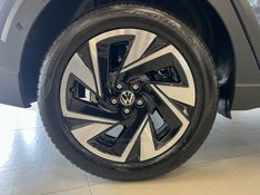 VOLKSWAGEN NIVUS 1.0 TSI HIGHLINE 2025/2026 ÓTIMA CAR FLORES DA CUNHA / Carros no Vale