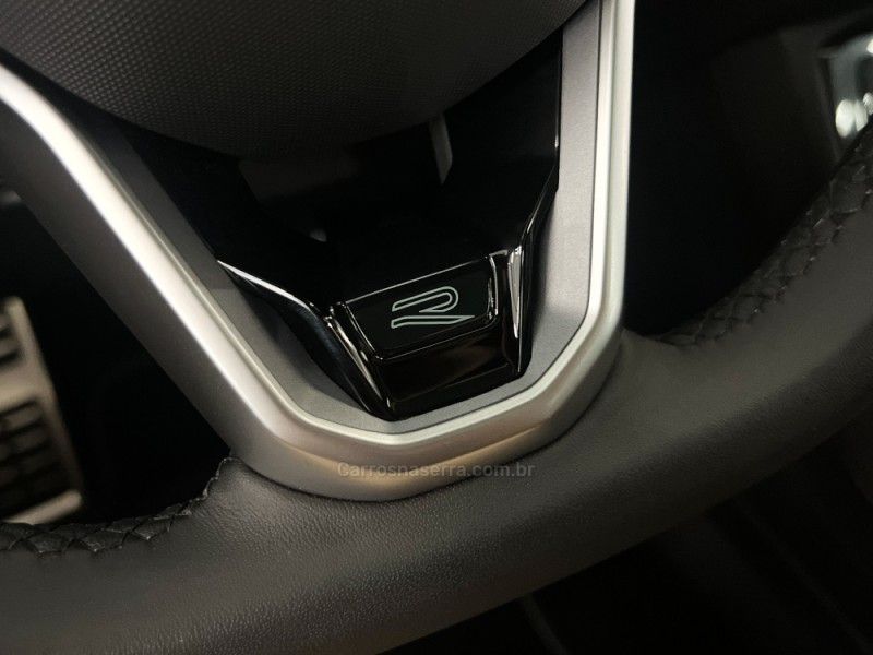 VOLKSWAGEN TIGUAN 2.0 ALLSPACE R-LINE 300 TSI 2024/2025 ÓTIMA CAR FLORES DA CUNHA / Carros no Vale VOLKSWAGEN TIGUAN 2.0 ALLSPACE R-LINE 300 TSI 2024/2025 ÓTIMA CAR FLORES DA CUNHA / Carros no Vale