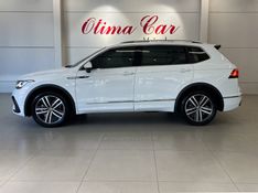 VOLKSWAGEN TIGUAN 2.0 ALLSPACE R-LINE 300 TSI 2024/2025 ÓTIMA CAR FLORES DA CUNHA / Carros no Vale