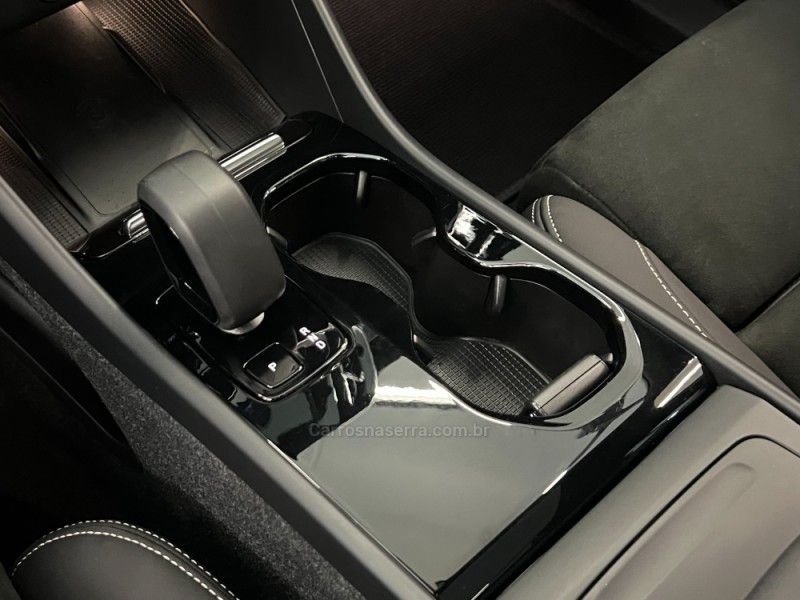 VOLVO C40 RECHARGE PURE ELETRIC 2023/2024 ÓTIMA CAR FLORES DA CUNHA / Carros no Vale