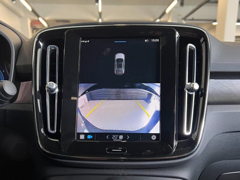 VOLVO C40 RECHARGE PURE ELETRIC 2023/2024 ÓTIMA CAR FLORES DA CUNHA / Carros no Vale