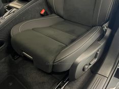 VOLVO C40 RECHARGE PURE ELETRIC 2023/2024 ÓTIMA CAR FLORES DA CUNHA / Carros no Vale