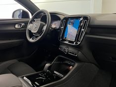 VOLVO C40 RECHARGE PURE ELETRIC 2023/2024 ÓTIMA CAR FLORES DA CUNHA / Carros no Vale