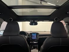 VOLVO XC 40 P6 RECHARGE ELECTRIC PLUS 2022/2023 ÓTIMA CAR FLORES DA CUNHA / Carros no Vale