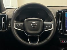 VOLVO XC 40 P6 RECHARGE ELECTRIC PLUS 2022/2023 ÓTIMA CAR FLORES DA CUNHA / Carros no Vale