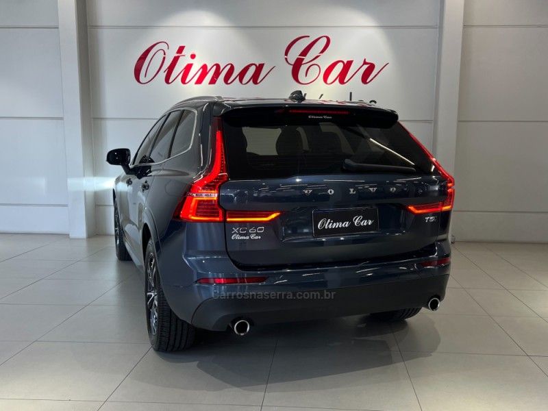 VOLVO XC60 2.0 T5 MOMENTUM 2018/2018 ÓTIMA CAR FLORES DA CUNHA / Carros no Vale VOLVO XC60 2.0 T5 MOMENTUM 2018/2018 ÓTIMA CAR FLORES DA CUNHA / Carros no Vale