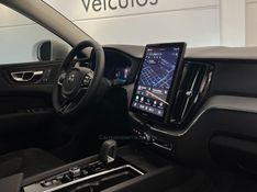 VOLVO XC60 2.0 T8 RECHARGE PLUS AWD HIBRIDO 2025/2026 ÓTIMA CAR FLORES DA CUNHA / Carros no Vale