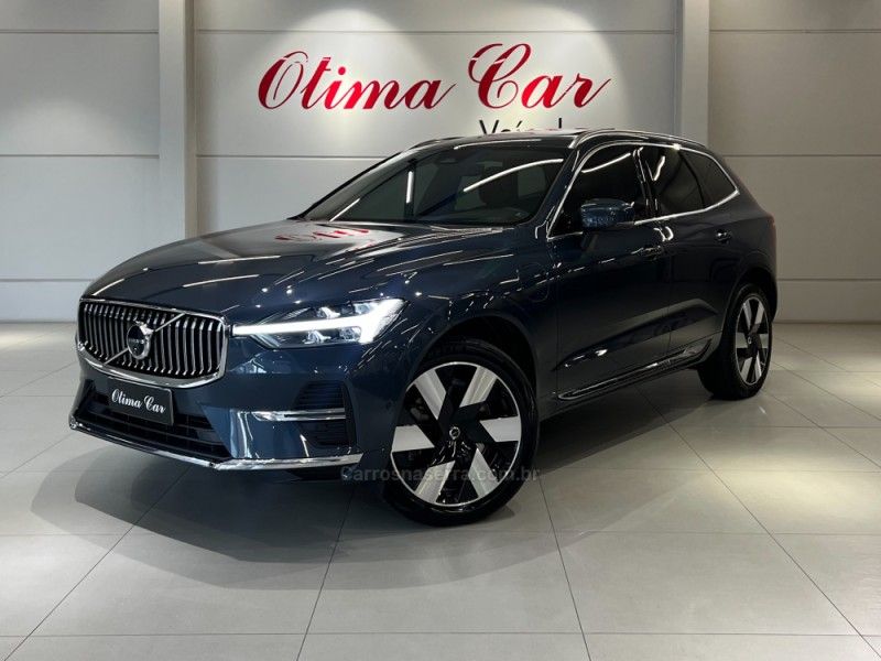 VOLVO XC60 2.0 T8 ULTIMATE AWD HIBRIDO 2023/2024 ÓTIMA CAR FLORES DA CUNHA / Carros no Vale