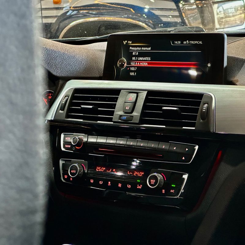 Bmw 328i 2.0 Active 2016/2017 DL MOTORS LAJEADO / Carros no Vale