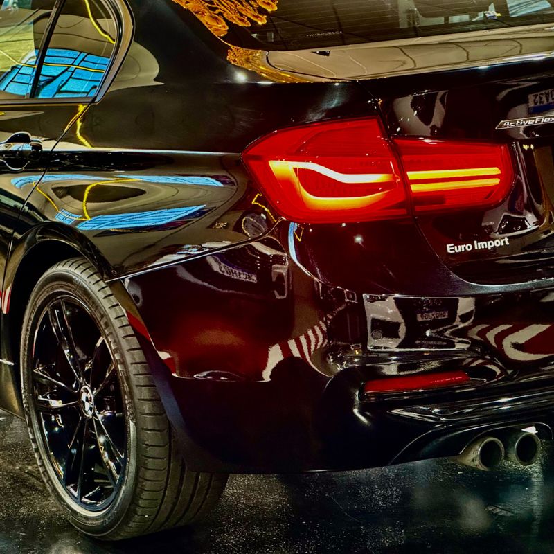 Bmw 328i 2.0 Active 2016/2017 DL MOTORS LAJEADO / Carros no Vale