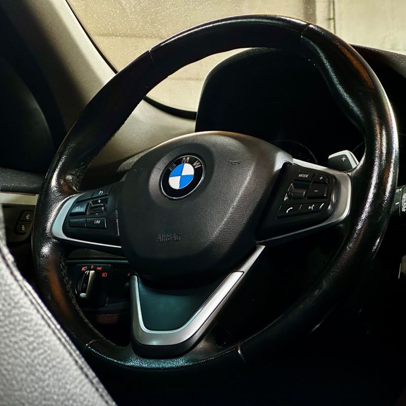 Bmw X1 X25i Activeflex 2017/2018 DL MOTORS LAJEADO / Carros no Vale