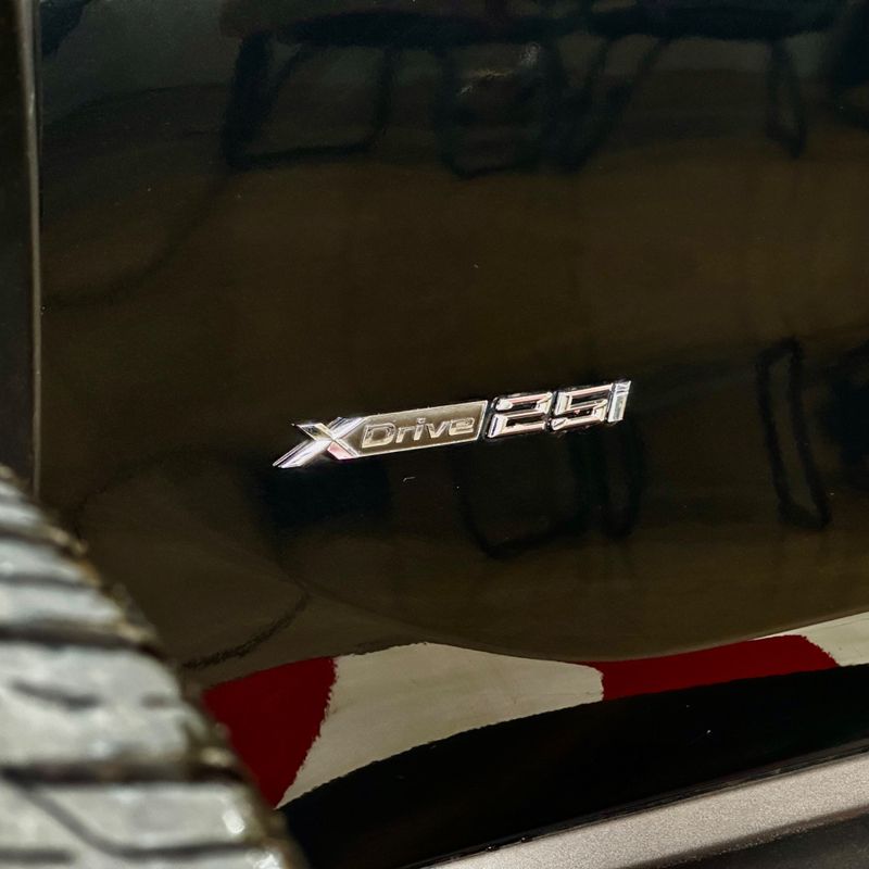 Bmw X1 X25i Activeflex 2017/2018 DL MOTORS LAJEADO / Carros no Vale