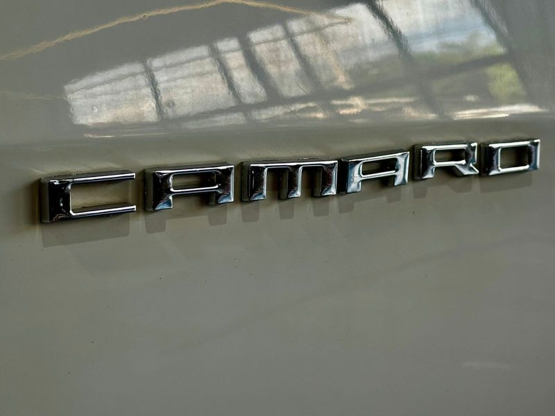 Chevrolet Camaro 2ss 2011/2012 DL MOTORS LAJEADO / Carros no Vale