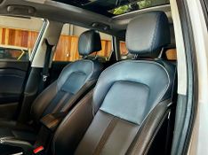 Chevrolet Tracker 12t A Pr 2021/2022 DL MOTORS LAJEADO / Carros no Vale