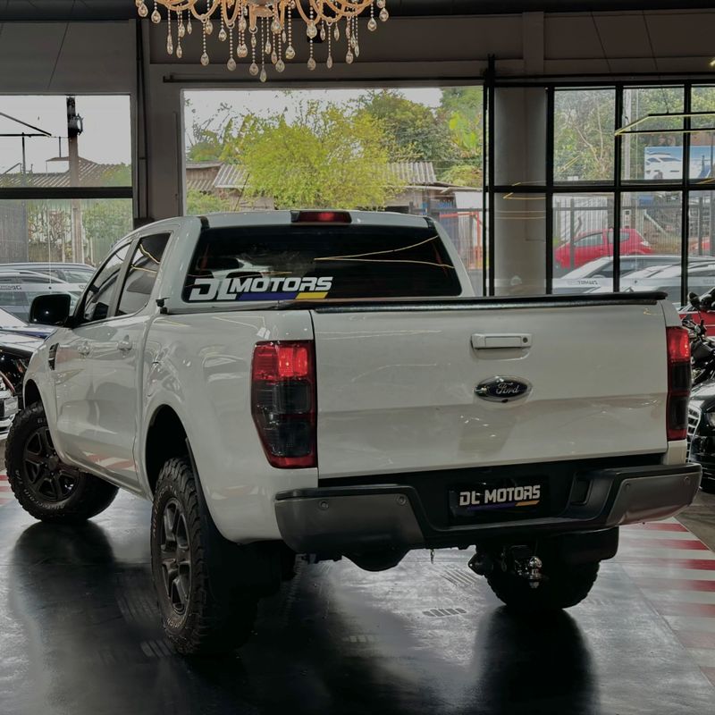 Ford Ranger Xls 2.2 4×4 2018/2019 DL MOTORS LAJEADO / Carros no Vale