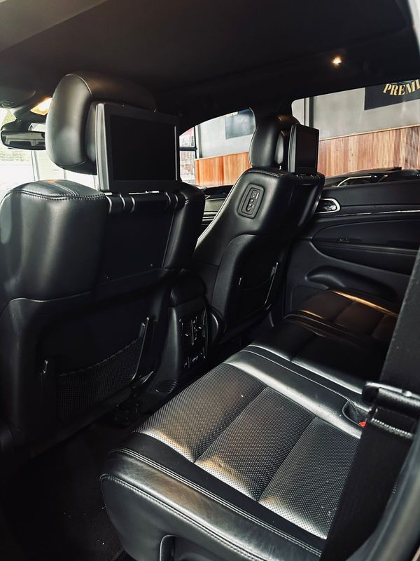 Jeep Gcherokee Ltd Crd 2018/2018 DL MOTORS LAJEADO / Carros no Vale