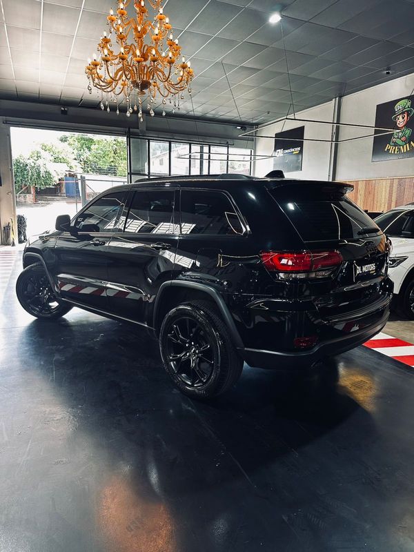 Jeep Gcherokee Ltd Crd 2018/2018 DL MOTORS LAJEADO / Carros no Vale