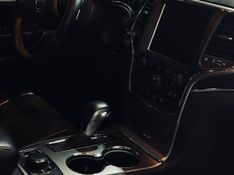Jeep Gcherokee Ltd Crd 2018/2018 DL MOTORS LAJEADO / Carros no Vale