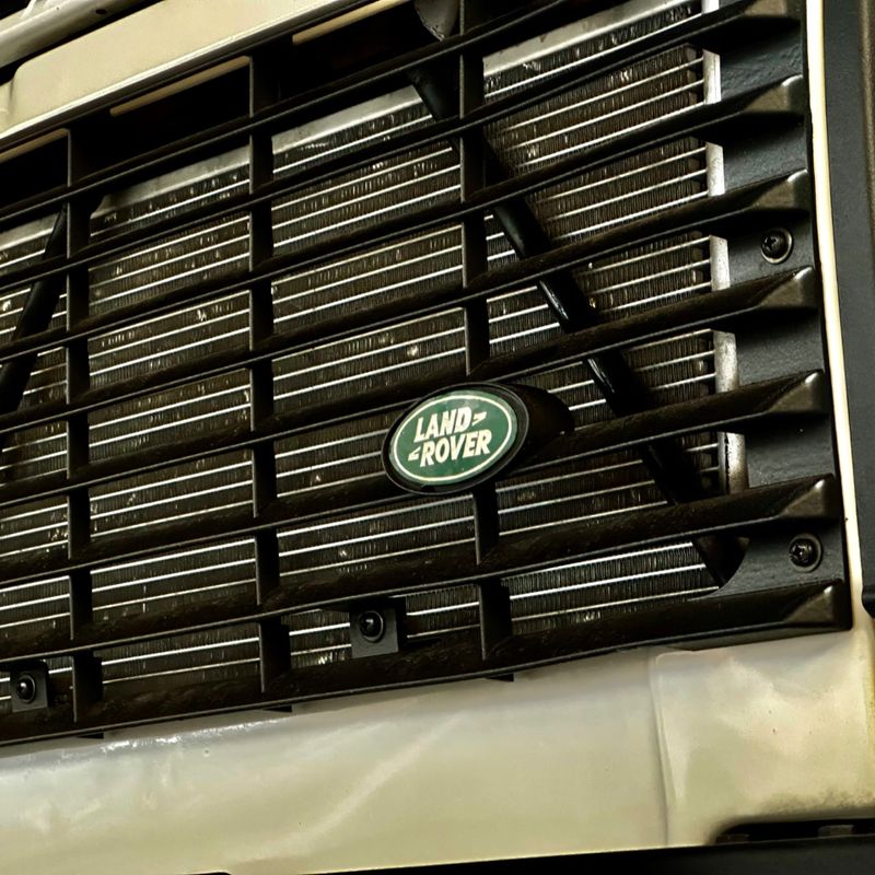 Land Rover Defender110 Hcpu 2004/2004 DL MOTORS LAJEADO / Carros no Vale