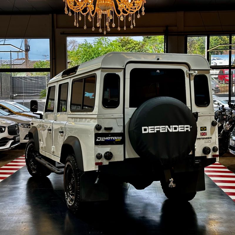 Land Rover Defender110 Hcpu 2004/2004 DL MOTORS LAJEADO / Carros no Vale