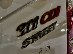 Mercedes-benz 311cdistreetf 2013/2014 DL MOTORS LAJEADO / Carros no Vale