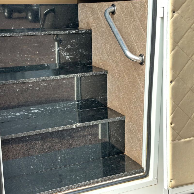 Mercedes-benz Mpolo Viaggio R 2004/2004 DL MOTORS LAJEADO / Carros no Vale Mercedes-benz Mpolo Viaggio R 2004/2004 DL MOTORS LAJEADO / Carros no Vale