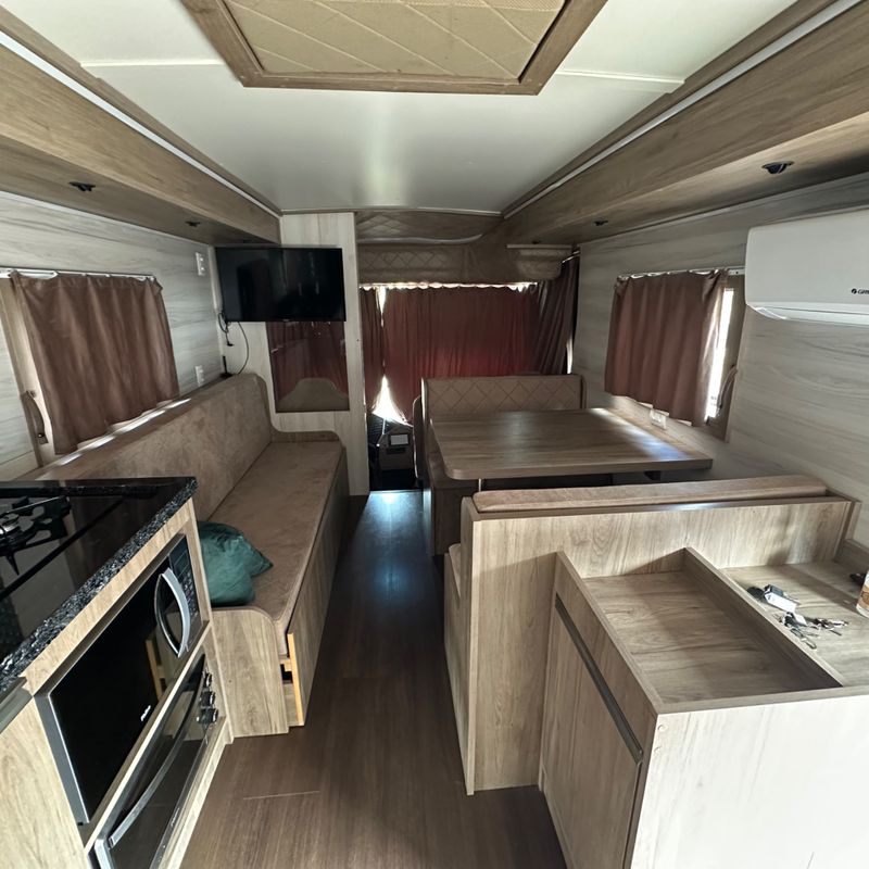 Mercedes-benz Mpolo Viaggio R 2004/2004 DL MOTORS LAJEADO / Carros no Vale Mercedes-benz Mpolo Viaggio R 2004/2004 DL MOTORS LAJEADO / Carros no Vale