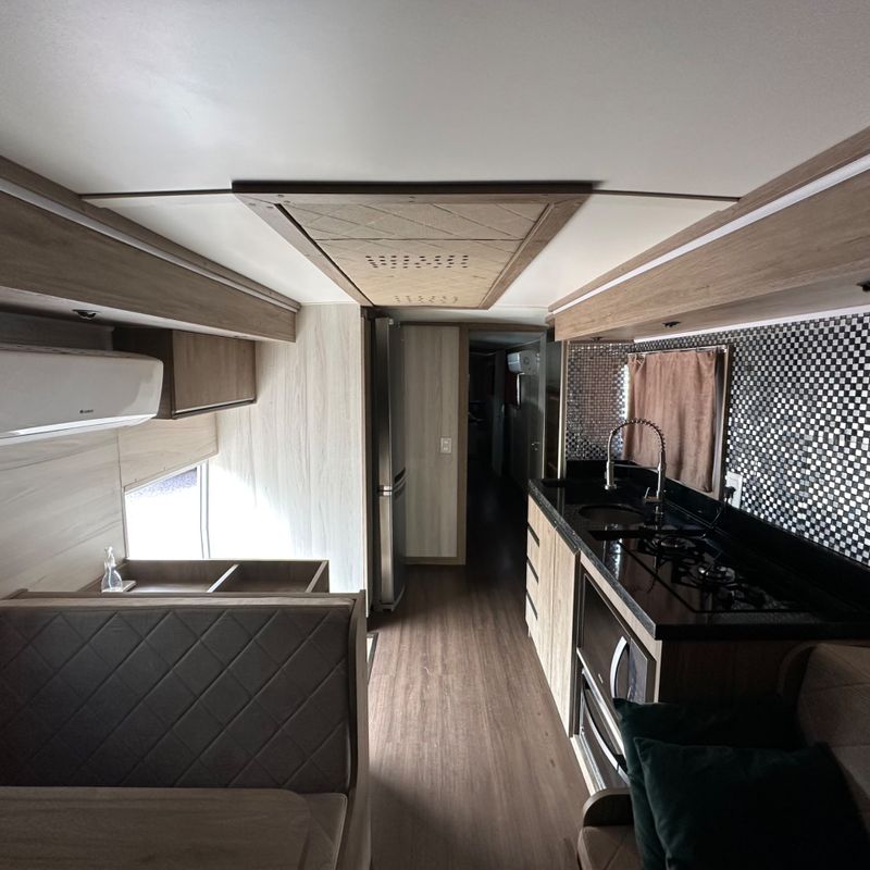 Mercedes-benz Mpolo Viaggio R 2004/2004 DL MOTORS LAJEADO / Carros no Vale Mercedes-benz Mpolo Viaggio R 2004/2004 DL MOTORS LAJEADO / Carros no Vale