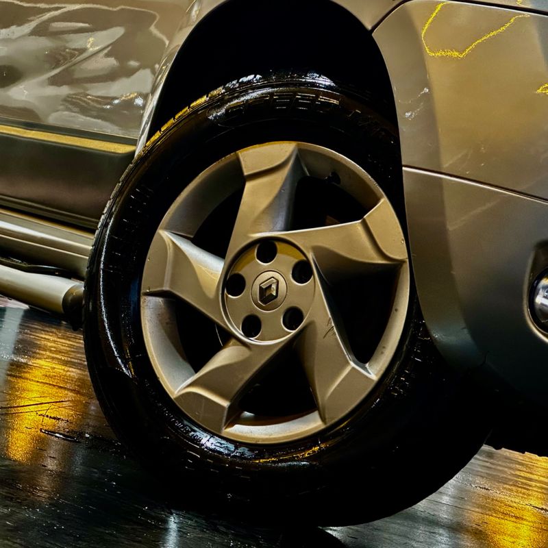 Renault Duster 16 D 4×2 2013/2014 DL MOTORS LAJEADO / Carros no Vale
