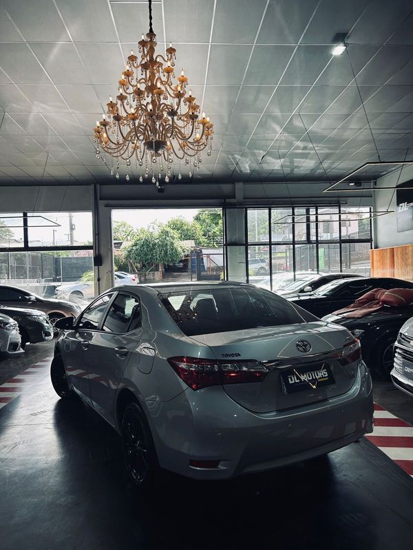 Toyota Corolla Xei20flex 2014/2015 DL MOTORS LAJEADO / Carros no Vale