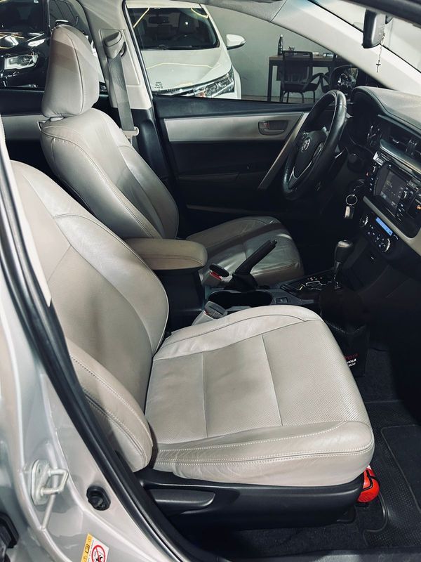 Toyota Corolla Xei20flex 2014/2015 DL MOTORS LAJEADO / Carros no Vale