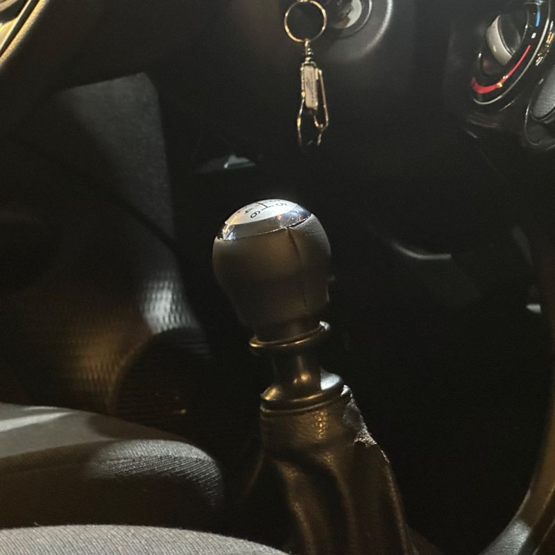 Toyota Etios Hb X 13l 2017/2018 DL MOTORS LAJEADO / Carros no Vale