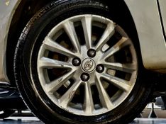 Toyota Etios Sd Xls 2014/2015 DL MOTORS LAJEADO / Carros no Vale