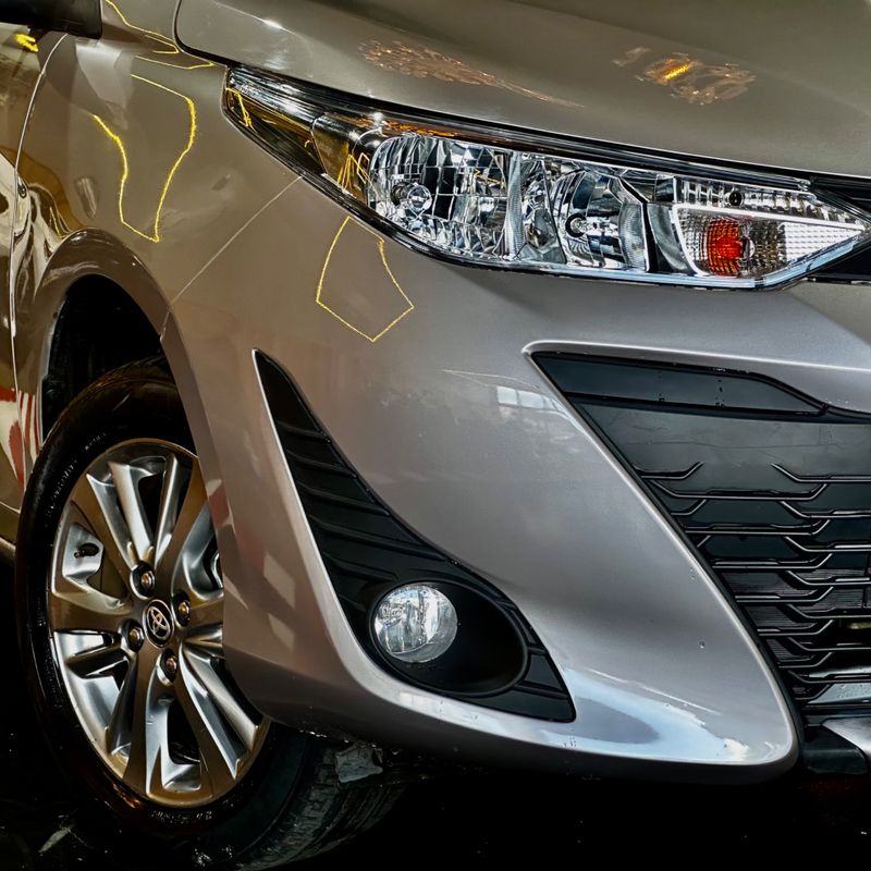 Toyota Yaris Hb Xlplusat 2019/2020 DL MOTORS LAJEADO / Carros no Vale