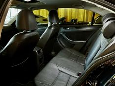 Volkswagen Jetta 2.0 2011/2012 DL MOTORS LAJEADO / Carros no Vale