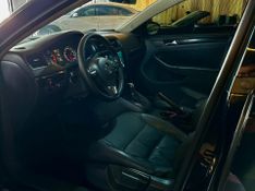Volkswagen Jetta 2.0 2011/2012 DL MOTORS LAJEADO / Carros no Vale