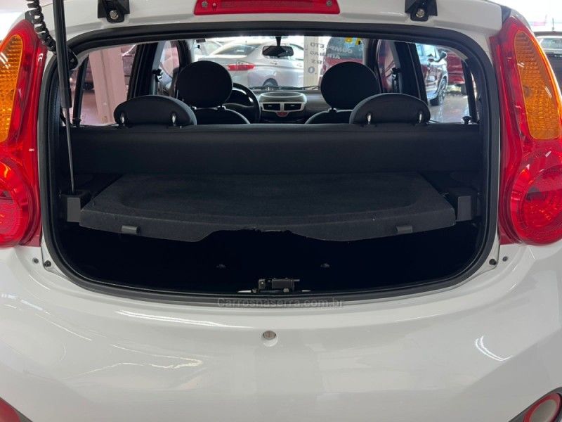 CHERY QQ 1.0 MPFI LOOK 12V 2018/2018 CIMIRRO AUTOMÓVEIS TAQUARA / Carros no Vale CHERY QQ 1.0 MPFI LOOK 12V 2018/2018 CIMIRRO AUTOMÓVEIS TAQUARA / Carros no Vale