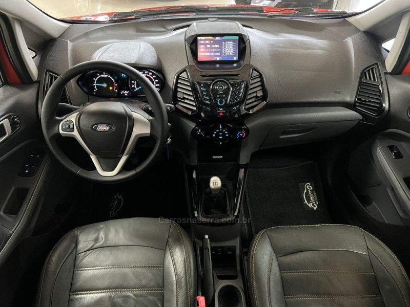 FORD ECOSPORT 1.6 FREESTYLE 16V 2014/2015 CIMIRRO AUTOMÓVEIS TAQUARA / Carros no Vale