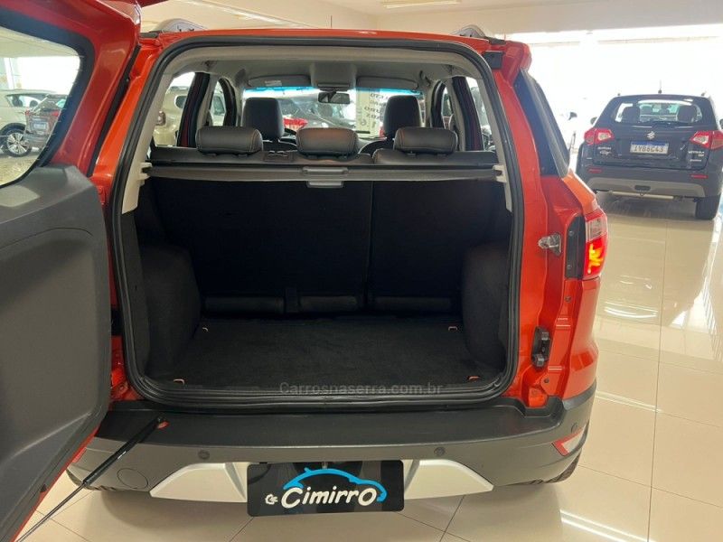 FORD ECOSPORT 1.6 FREESTYLE 16V 2014/2015 CIMIRRO AUTOMÓVEIS TAQUARA / Carros no Vale