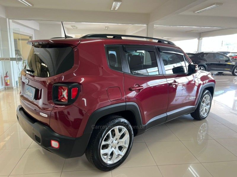 JEEP RENEGADE 1.8 16V LONGITUDE 2016/2016 CIMIRRO AUTOMÓVEIS TAQUARA / Carros no Vale JEEP RENEGADE 1.8 16V LONGITUDE 2016/2016 CIMIRRO AUTOMÓVEIS TAQUARA / Carros no Vale