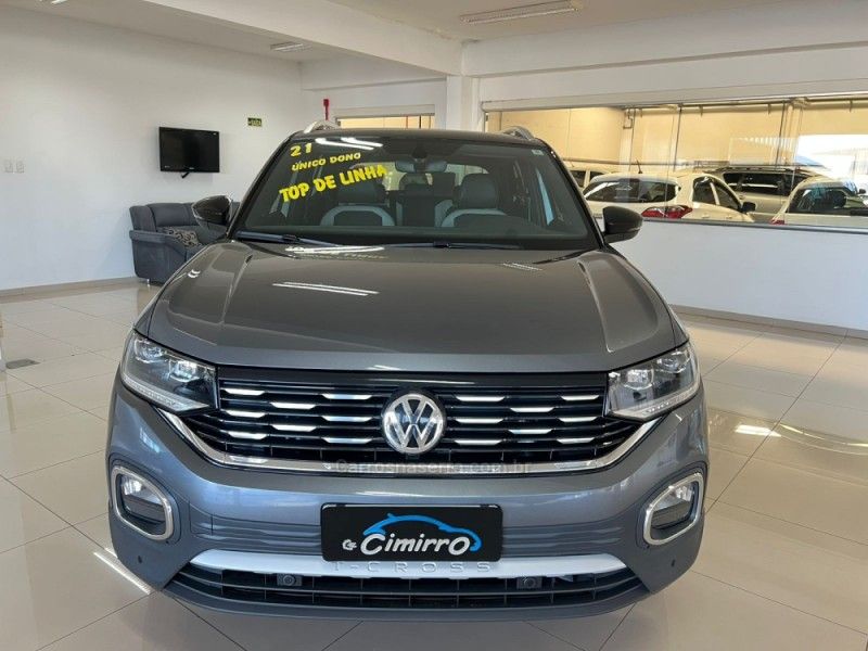VOLKSWAGEN T-CROSS 1.4 HIGHLINE TSI 16V 2021/2021 CIMIRRO AUTOMÓVEIS TAQUARA / Carros no Vale