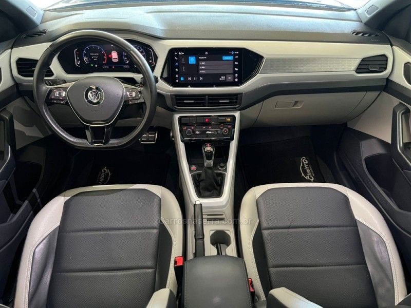 VOLKSWAGEN T-CROSS 1.4 HIGHLINE TSI 16V 2021/2021 CIMIRRO AUTOMÓVEIS TAQUARA / Carros no Vale