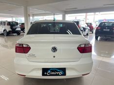 VOLKSWAGEN VOYAGE 1.6 MSI TOTALFLEX 8V 2021/2022 CIMIRRO AUTOMÓVEIS TAQUARA / Carros no Vale