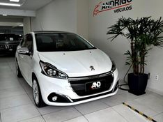 PEUGEOT 208 1.6 URBANTECH 16V 2017/2018 ANDRIGO VEÍCULOS CAXIAS DO SUL / Carros no Vale