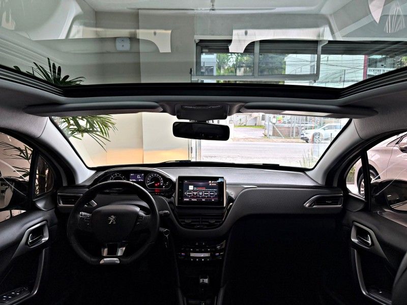 PEUGEOT 208 1.6 URBANTECH 16V 2017/2018 ANDRIGO VEÍCULOS CAXIAS DO SUL / Carros no Vale